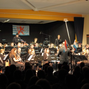 page17-1008-full%20%28Grande%29